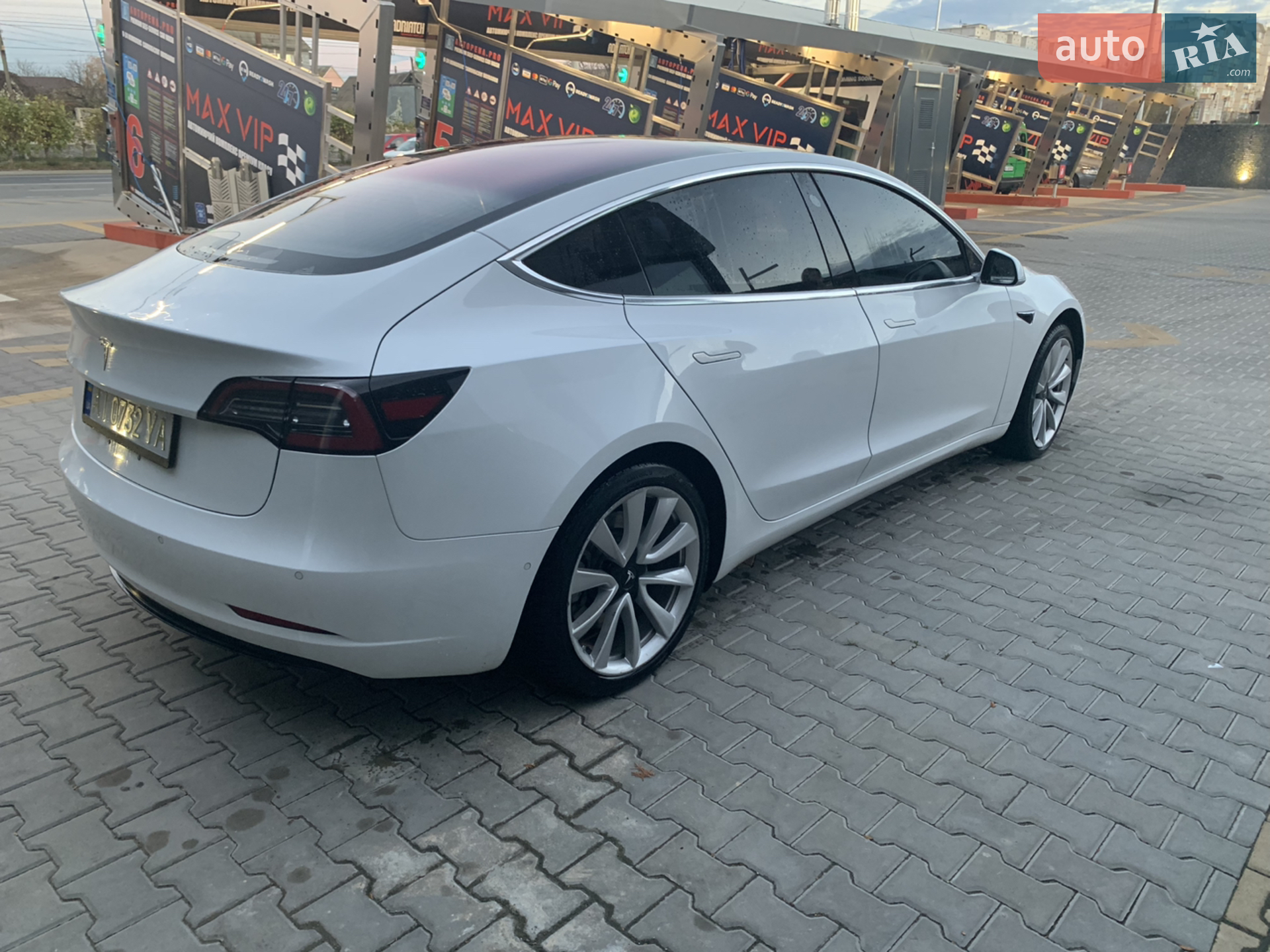 2018 Tesla Model 3 - мініатюра 12