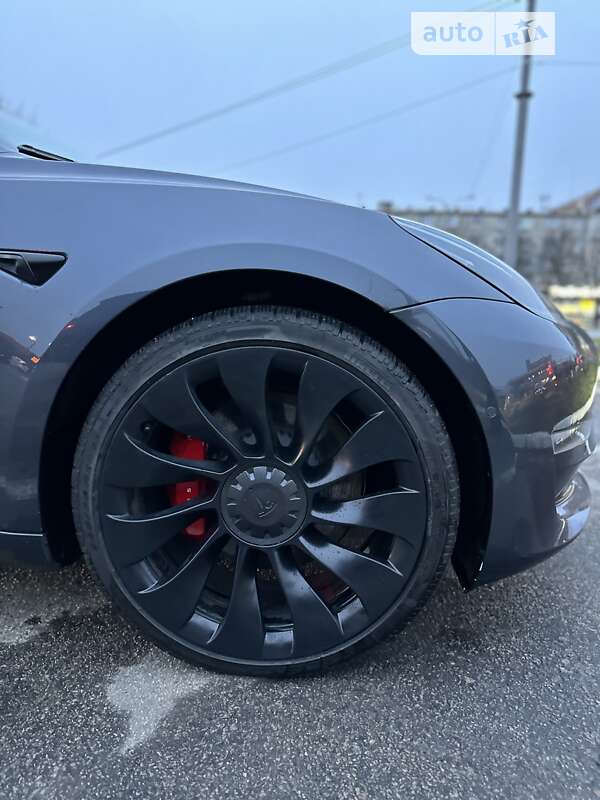 Седан Tesla Model 3 2022 в Харкові