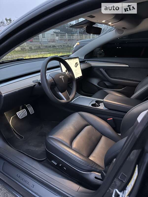 Седан Tesla Model 3 2022 в Харкові