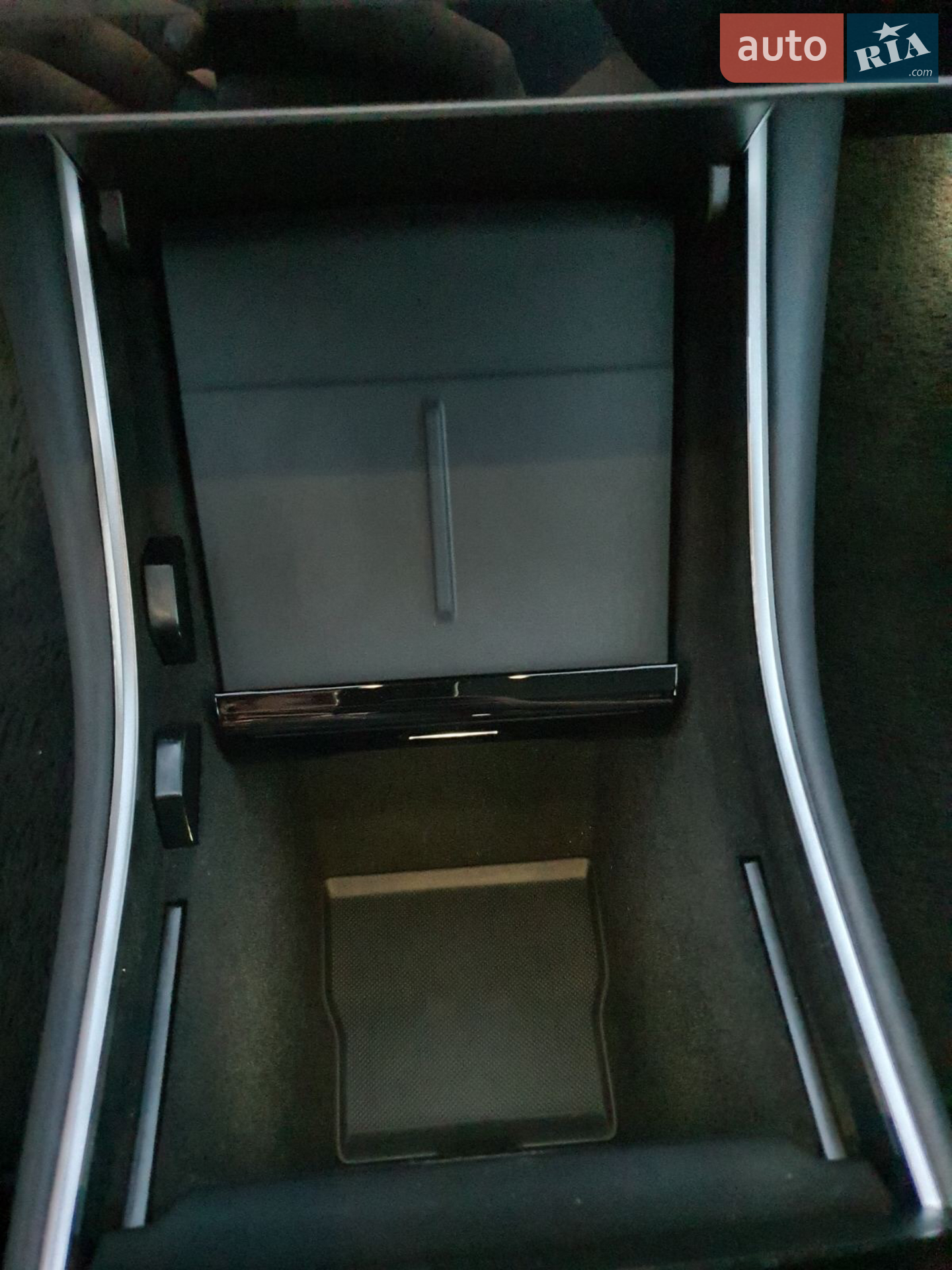 2019 Tesla Model 3 - мініатюра 24