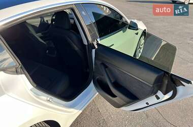Седан Tesla Model 3 2020 в Харькове