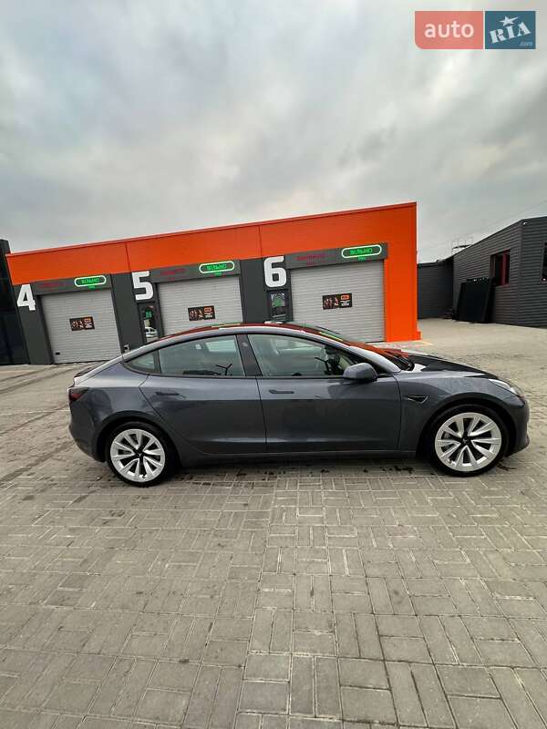 Седан Tesla Model 3 2022 в Харькове
