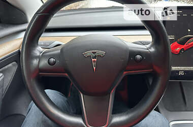 Седан Tesla Model 3 2021 в Шепетовке