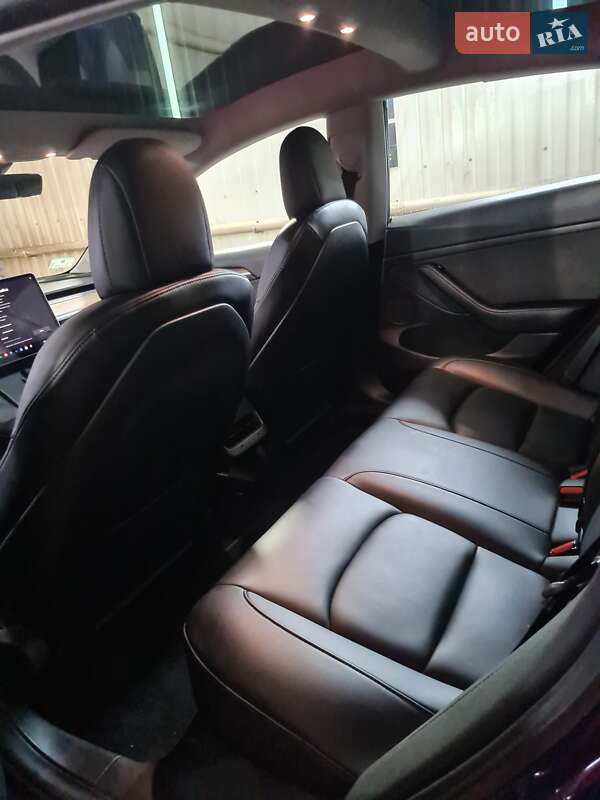 Седан Tesla Model 3 2021 в Харкові