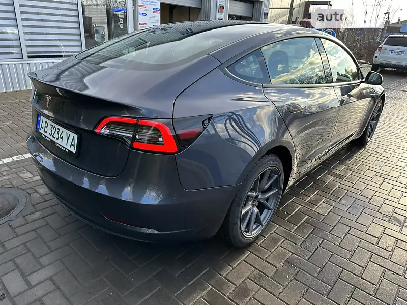 Tesla Model 3 2022 VIN 5YJ3E1EA9PF430434 фото оголошення 12 з 59