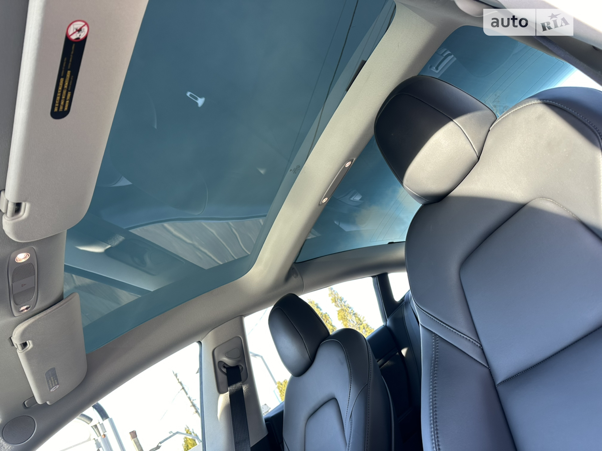 2022 Tesla Model 3 - мініатюра 23