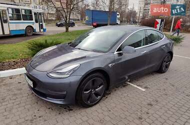 Tesla Model 3 2019