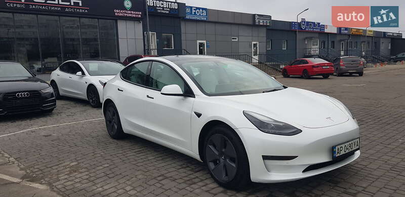 Седан Tesla Model 3 2021 в Запорожье