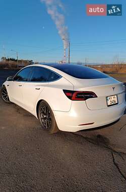 Седан Tesla Model 3 2018 в 