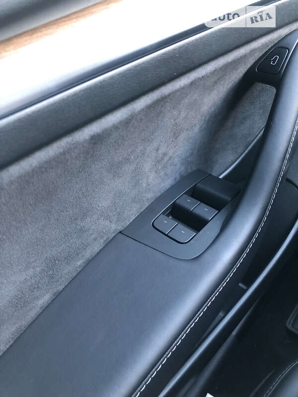 Седан Tesla Model 3 2022 в Одесі фото 29 Седан Tesla Model 3 2022 в Одесі