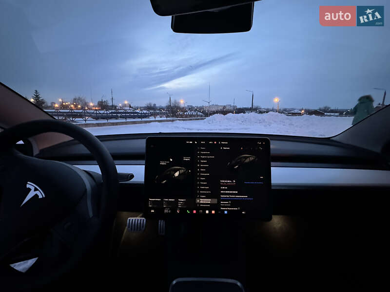 Седан Tesla Model 3 2022 в Києві фото 13 Седан Tesla Model 3 2022 в Києві