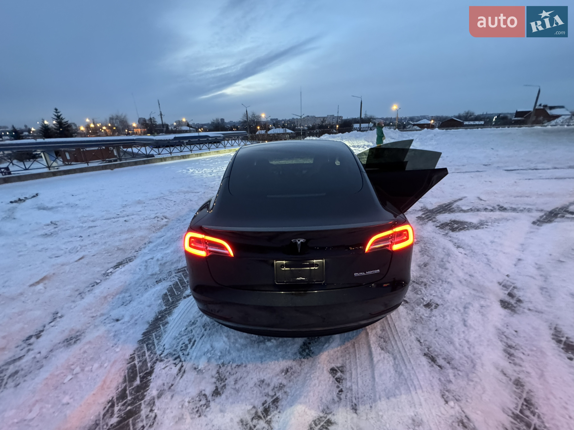 2022 Tesla Model 3 - мініатюра 26