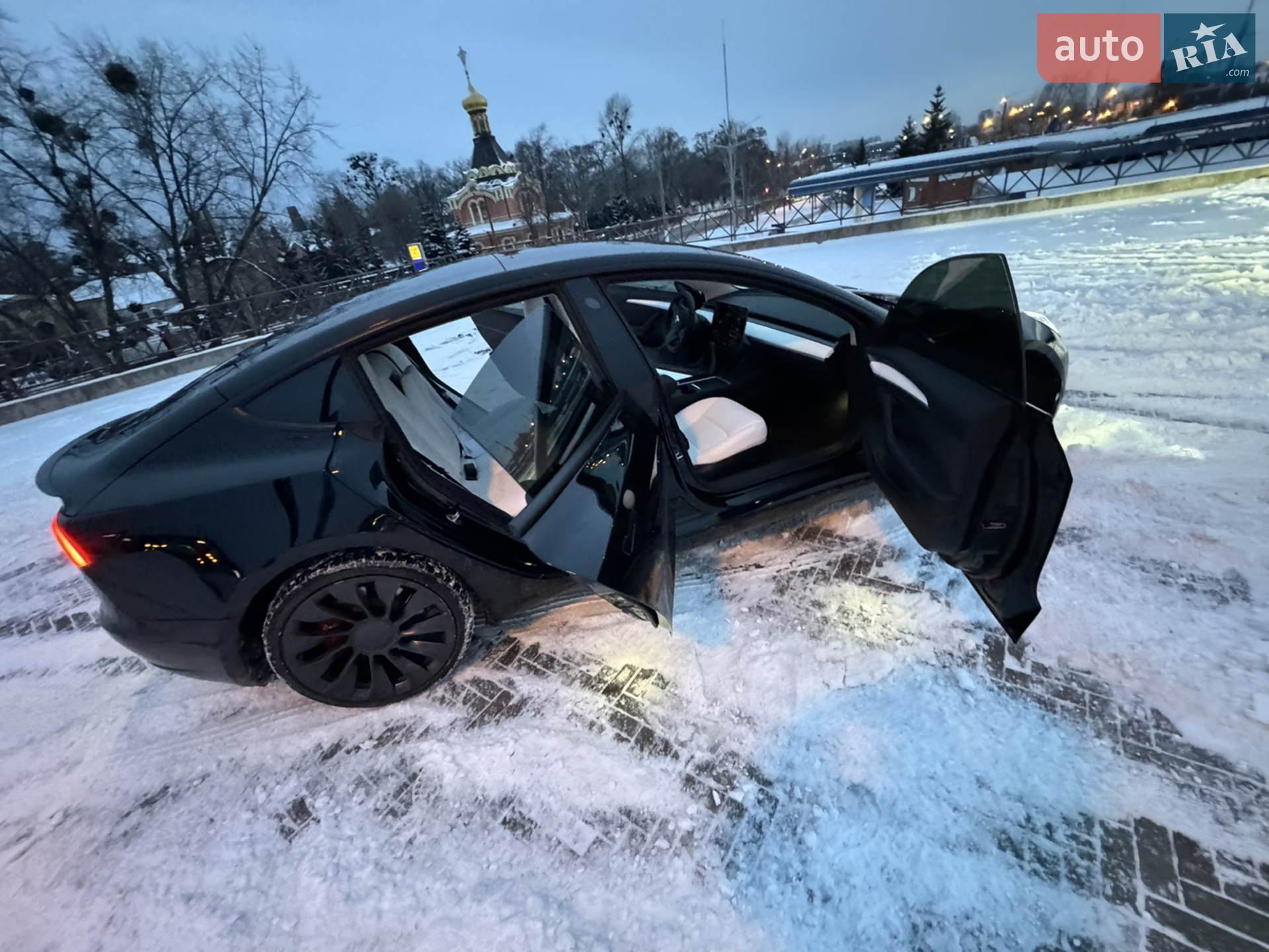 2022 Tesla Model 3 - мініатюра 39