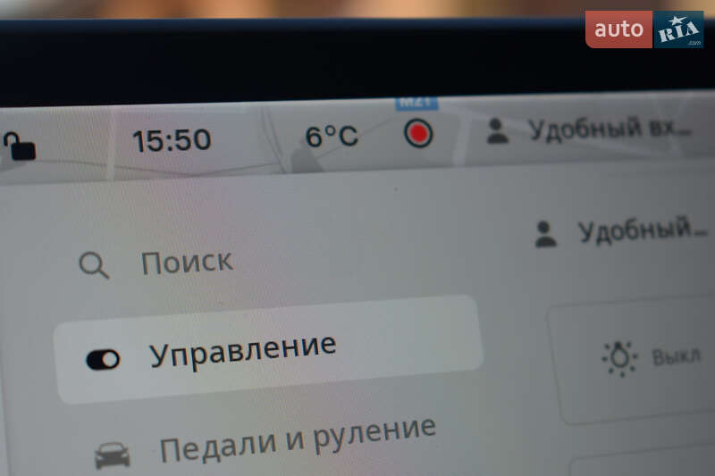 Седан Tesla Model 3 2017 в 