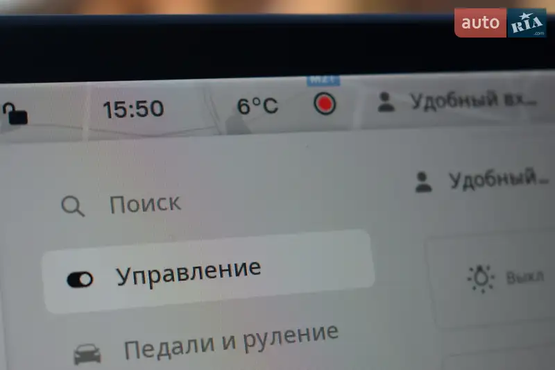 Седан Tesla Model 3 2017 в 