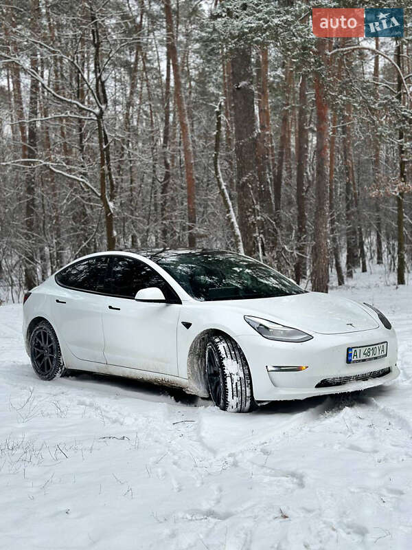 Седан Tesla Model 3 2021 в Киеве фото 5 Седан Tesla Model 3 2021 в Киеве