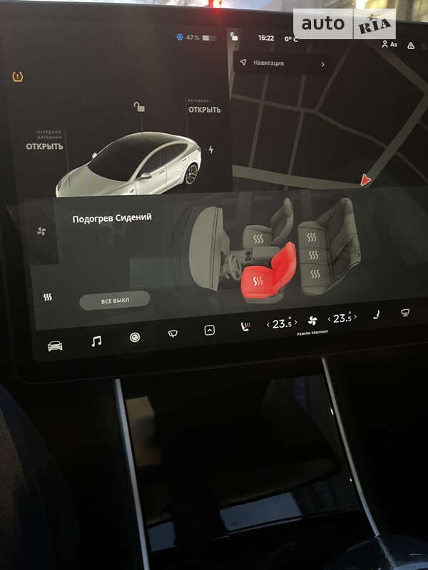 Седан Tesla Model 3 2019 в Києві