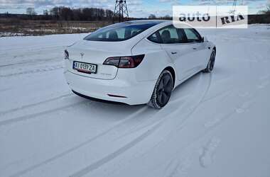 Седан Tesla Model 3 2019 в Буче