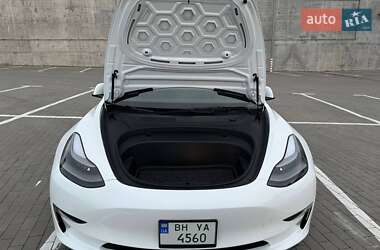 Седан Tesla Model 3 2023 в Одессе фото 40 Седан Tesla Model 3 2023 в Одессе