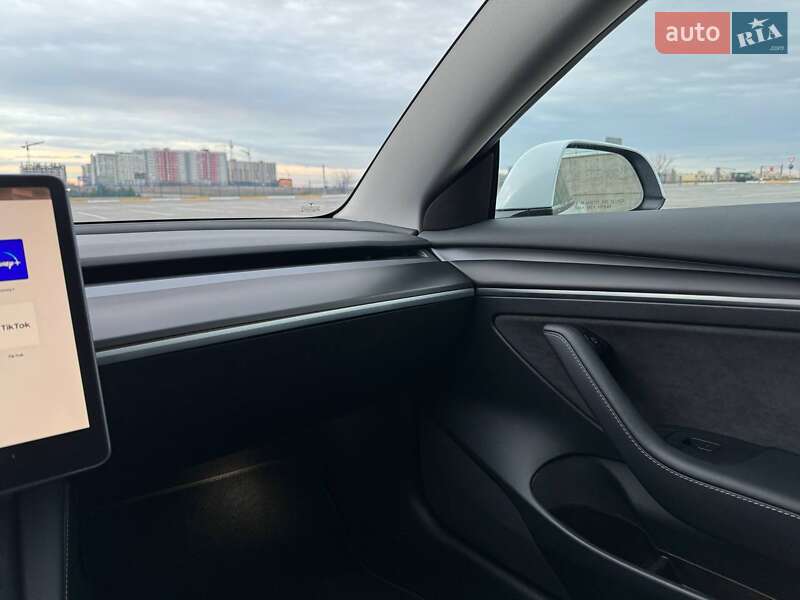 Седан Tesla Model 3 2023 в Одессе фото 31 Седан Tesla Model 3 2023 в Одессе