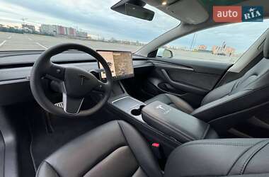 Седан Tesla Model 3 2023 в Одесі