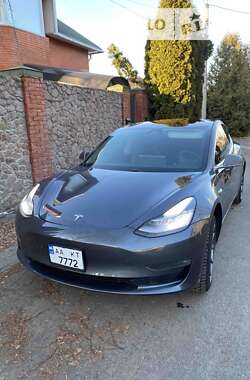 Tesla Model 3 2018