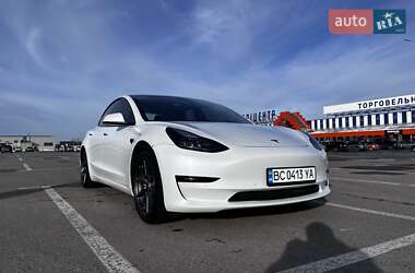 Tesla Model 3 2019 Tesla Model 3 2019
