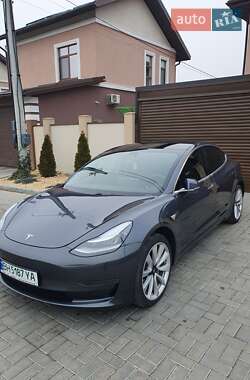 Tesla Model 3 2018
