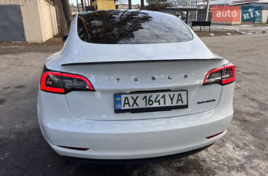 Седан Tesla Model 3 2022 в Харькове
