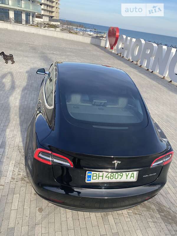 Седан Tesla Model 3 2019 в Одесі фото 15 Седан Tesla Model 3 2019 в Одесі