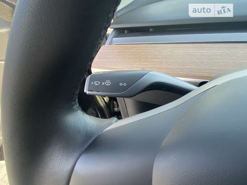 Седан Tesla Model 3 2019 в Одесі фото 38 Седан Tesla Model 3 2019 в Одесі