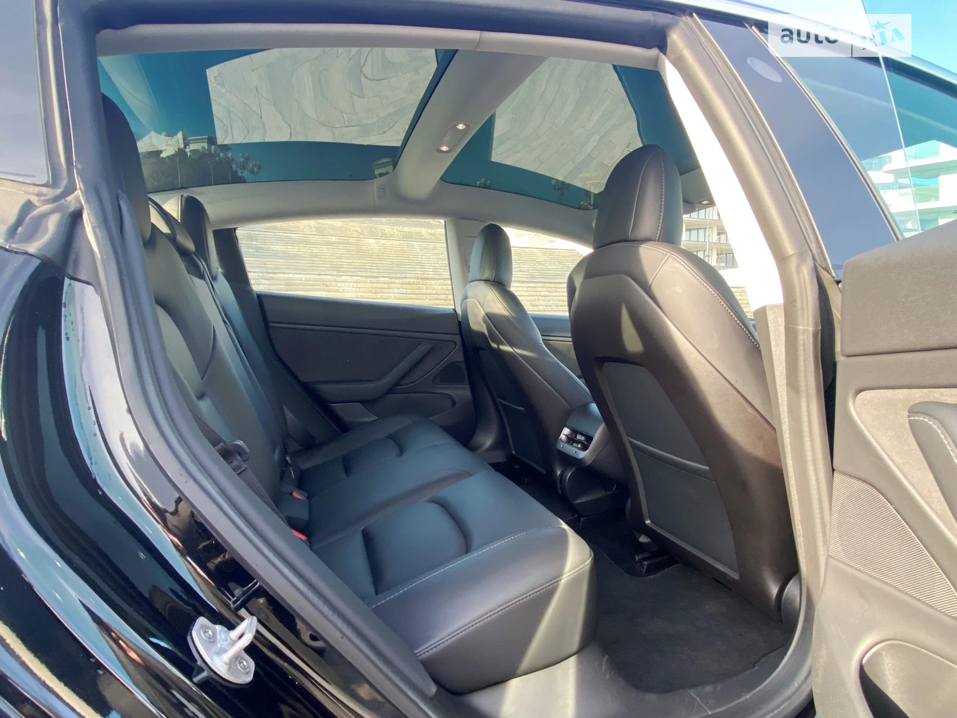 2019 Tesla Model 3 - мініатюра 55