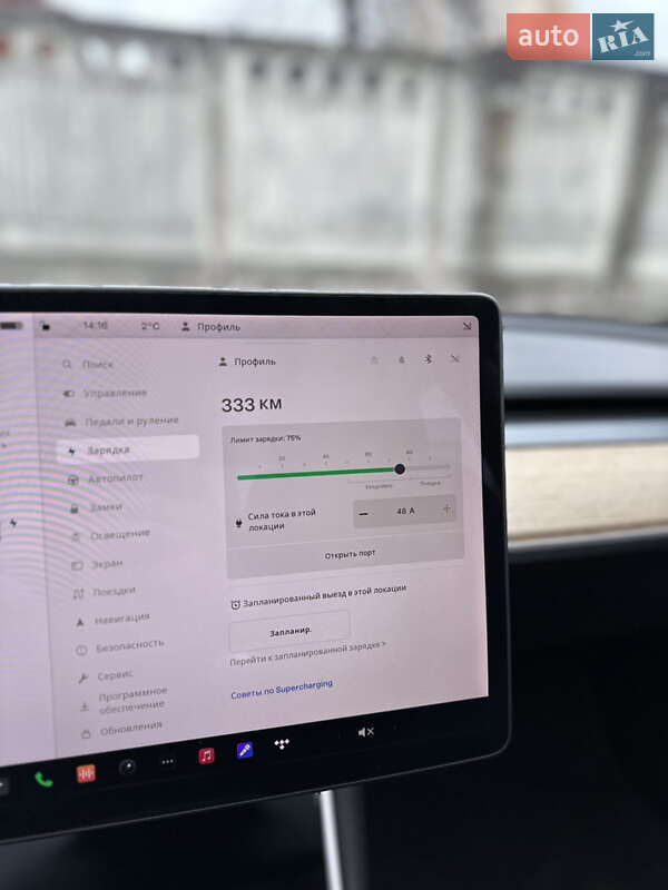 Седан Tesla Model 3 2018 в Киеве