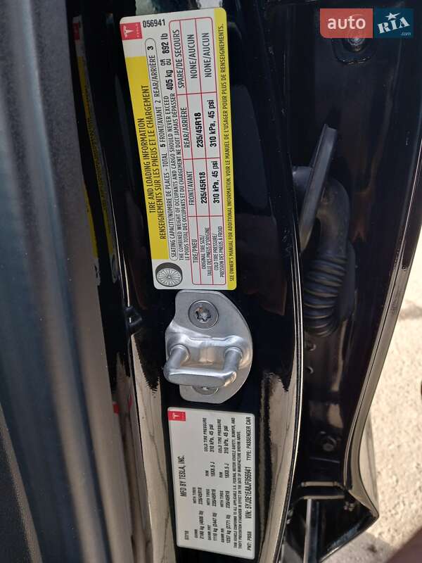 Седан Tesla Model 3 2018 в Дніпрі фото 18 Седан Tesla Model 3 2018 в Дніпрі