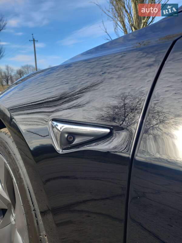 Седан Tesla Model 3 2018 в Дніпрі