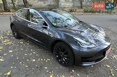 Седан Tesla Model 3 2019 в Николаеве