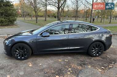 Седан Tesla Model 3 2019 в Николаеве