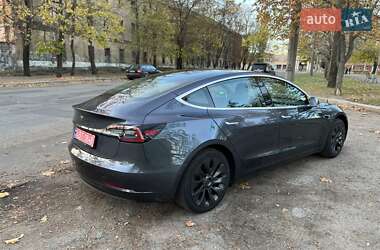 Седан Tesla Model 3 2019 в Николаеве