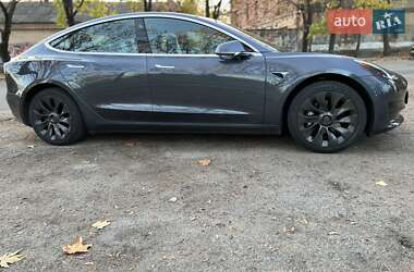 Седан Tesla Model 3 2019 в Николаеве