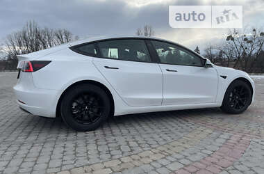 Седан Tesla Model 3 2023 в Харькове