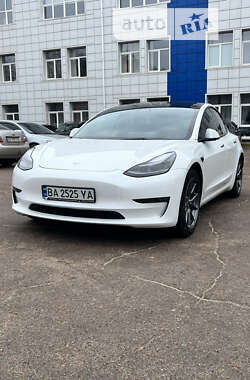Седан Tesla Model 3 2022 в Кропивницком
