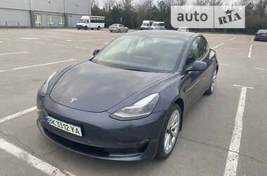 Седан Tesla Model 3 2023 в Запорожье