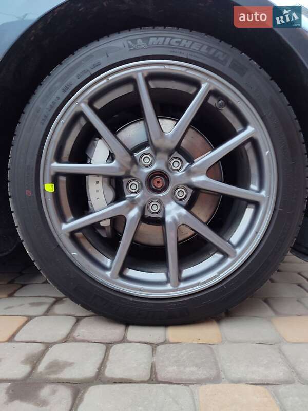 Седан Tesla Model 3 2019 в Запоріжжі