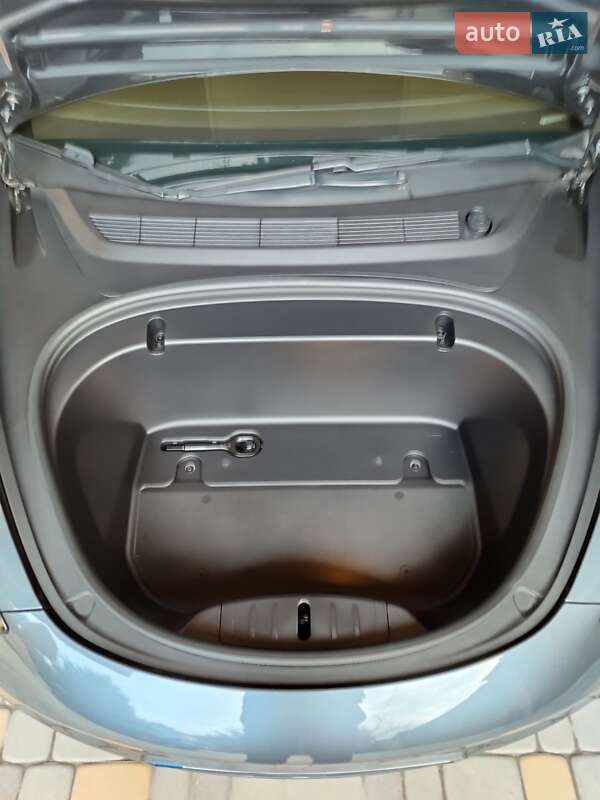Седан Tesla Model 3 2019 в Запоріжжі
