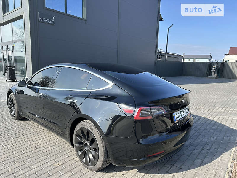 Седан Tesla Model 3 2019 в Хмельницькому