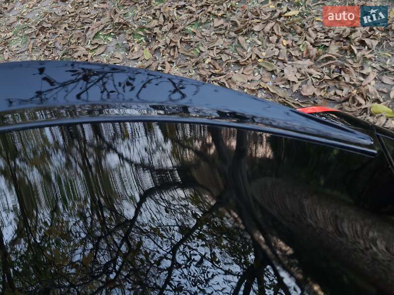 Седан Tesla Model 3 2018 в Первомайске