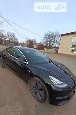 Седан Tesla Model 3 2019 в Одессе