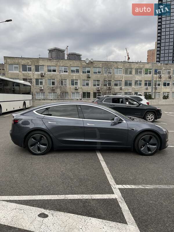 Седан Tesla Model 3 2018 в Києві фото 6 Седан Tesla Model 3 2018 в Києві