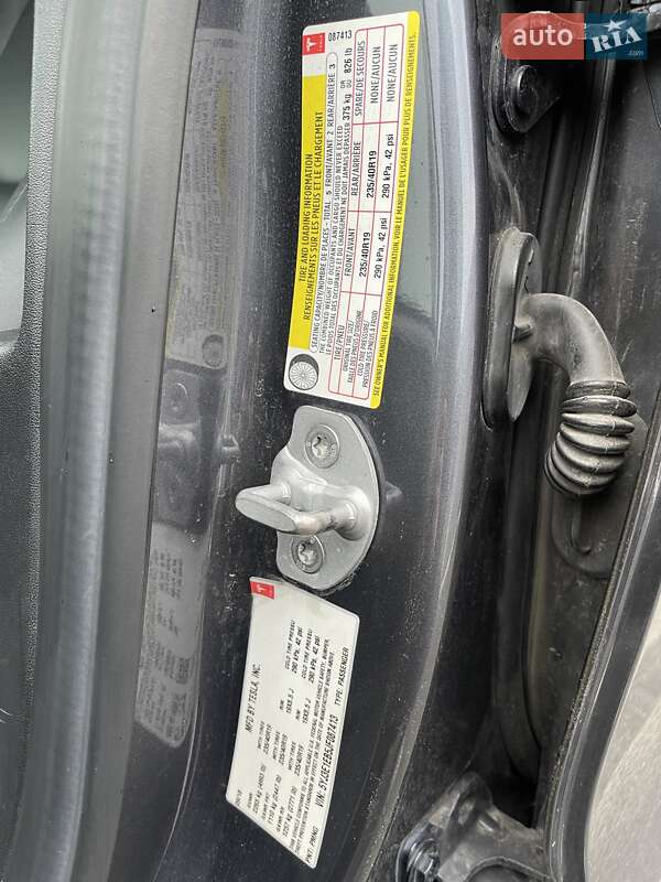 Седан Tesla Model 3 2018 в Києві фото 17 Седан Tesla Model 3 2018 в Києві