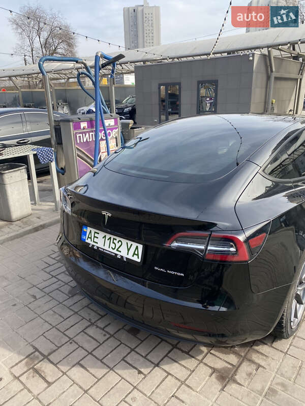Седан Tesla Model 3 2021 в Дніпрі фото 7 Седан Tesla Model 3 2021 в Дніпрі